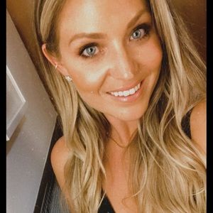 Meet your Posher, Andree-anne